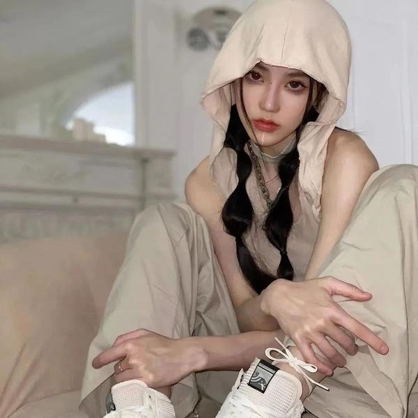 绿茵春色